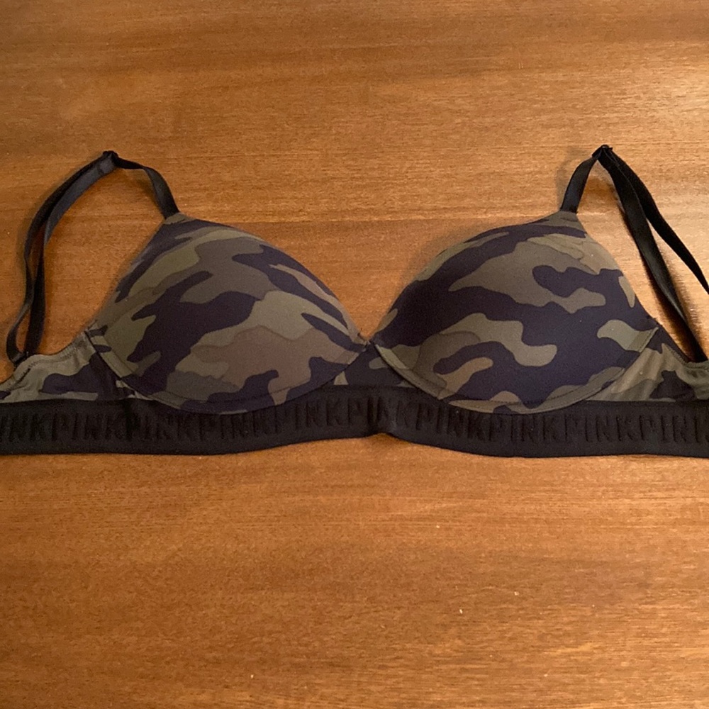 PINK Wear Everywhere Push Up Bra